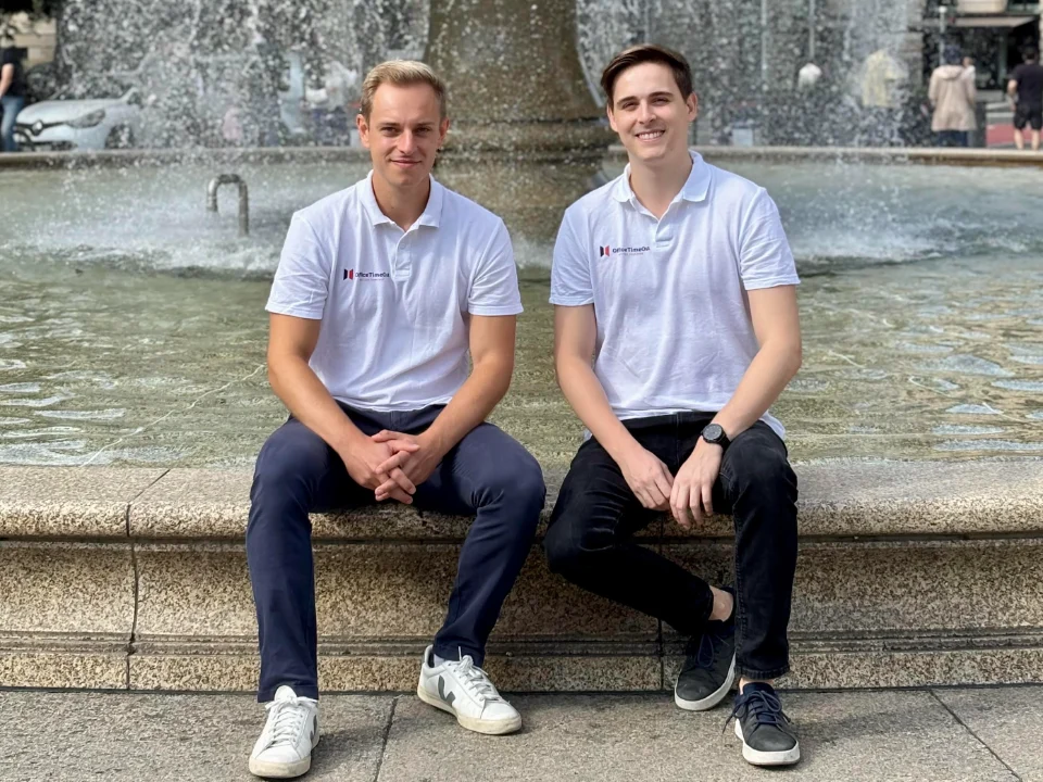 Thomas und Julius, die Gründer von OfficeTimeOut, in Frankfurt am Main